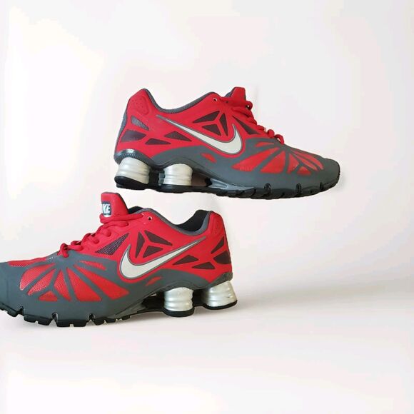 Nike Shox Turbo Women 8.5 Men 7 Red Black No insoles Rare 2014 See Description - Picture 1 of 14